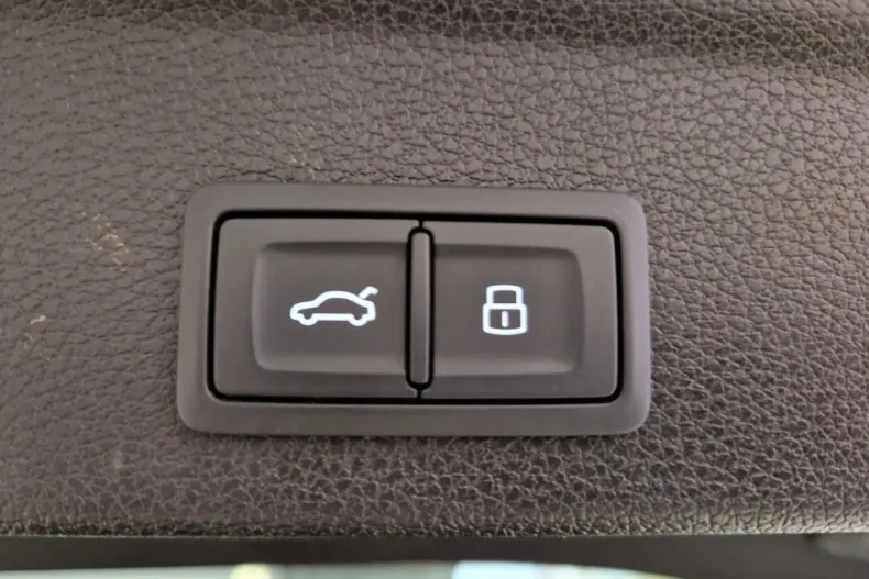 Audi Q3 din 2024 cu 26.297 km - oferta AUD129676 - foto 30