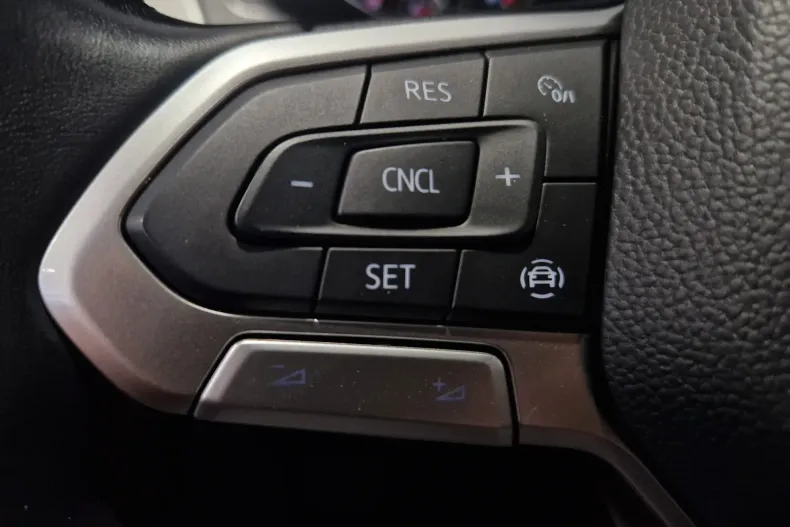 Volkswagen Passat din 2020 cu 45.887 km - oferta VOL129677 - foto 18