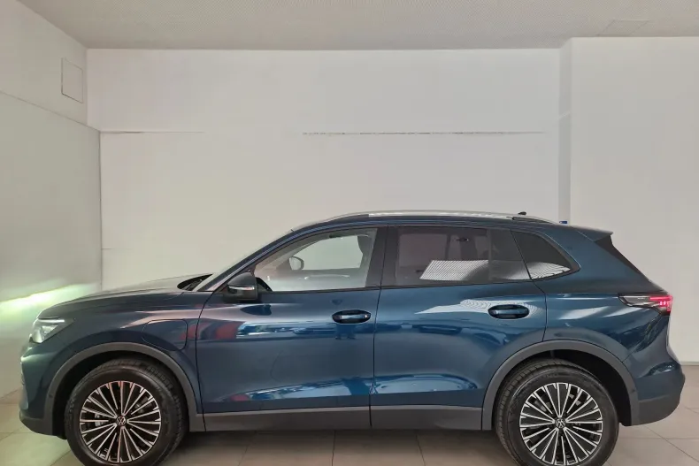 Volkswagen Tiguan din 2025 cu 5.000 km - oferta VOL129678 - foto 2