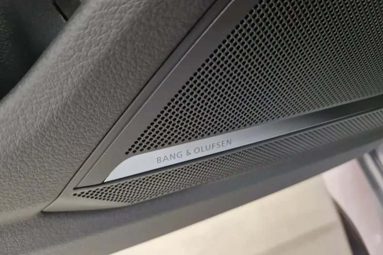 Audi RS6 din 2025 cu 5.000 km - oferta AUD129679 - foto 16