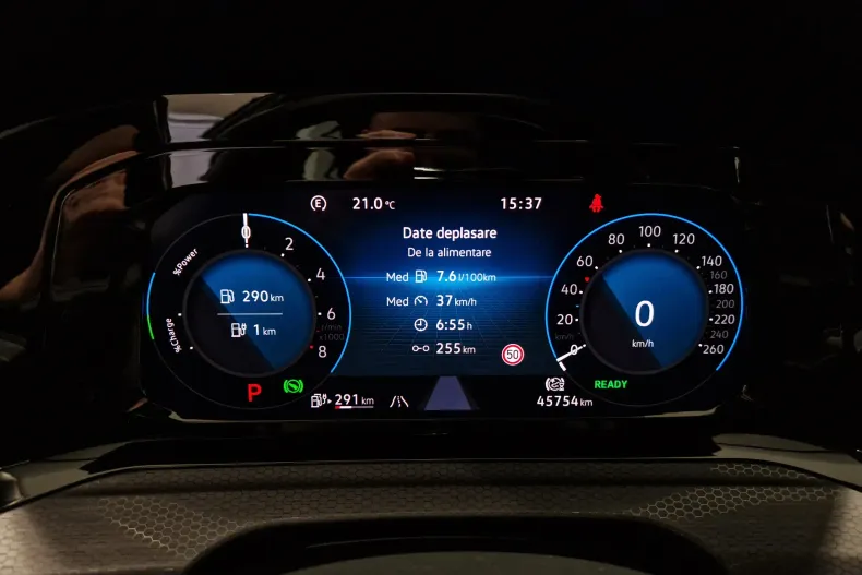 Volkswagen Golf din 2021 cu 45.748 km - oferta VOL129680 - foto 20