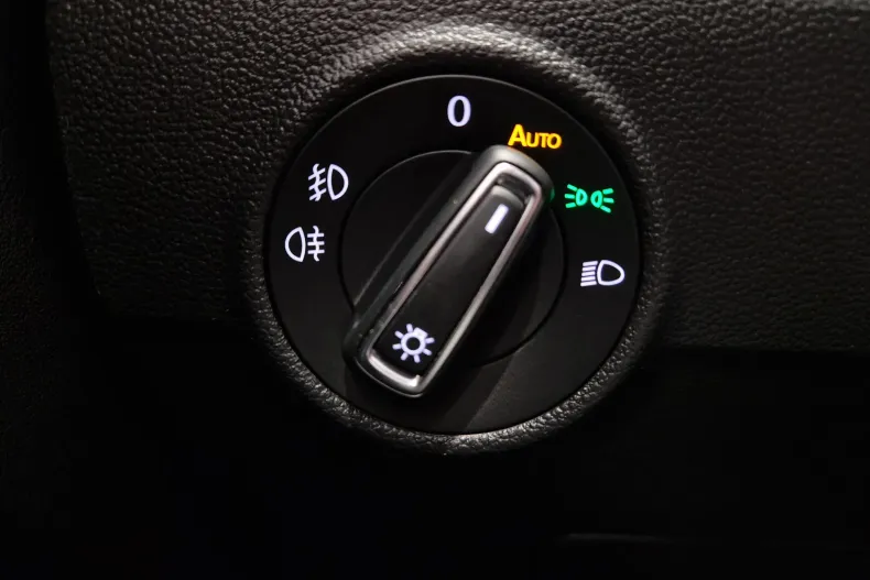 Volkswagen T-Roc din 2021 cu 38.262 km - oferta VOL129684 - foto 16