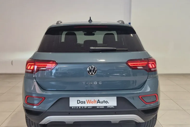 Volkswagen T-Roc din 2025 cu 5.000 km - oferta VOL129686 - foto 8