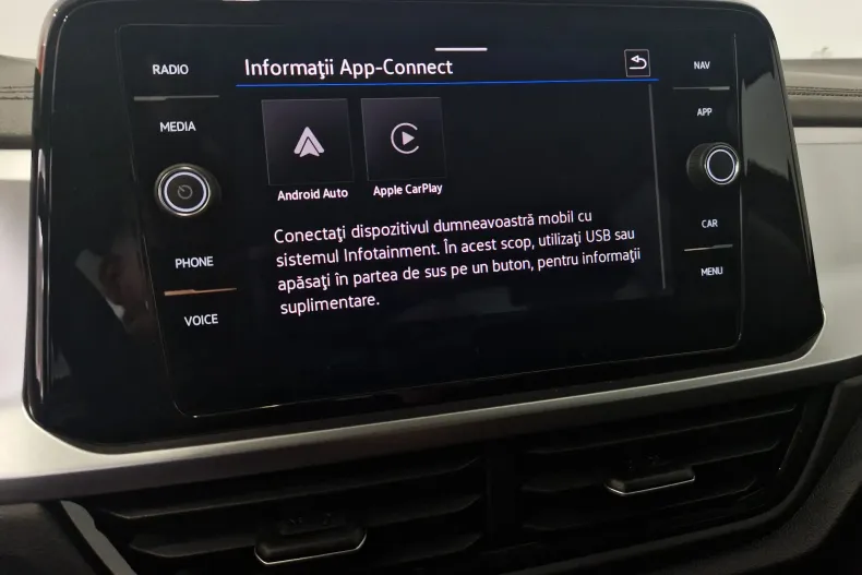 Volkswagen T-Roc din 2025 cu 5.000 km - oferta VOL129686 - foto 20