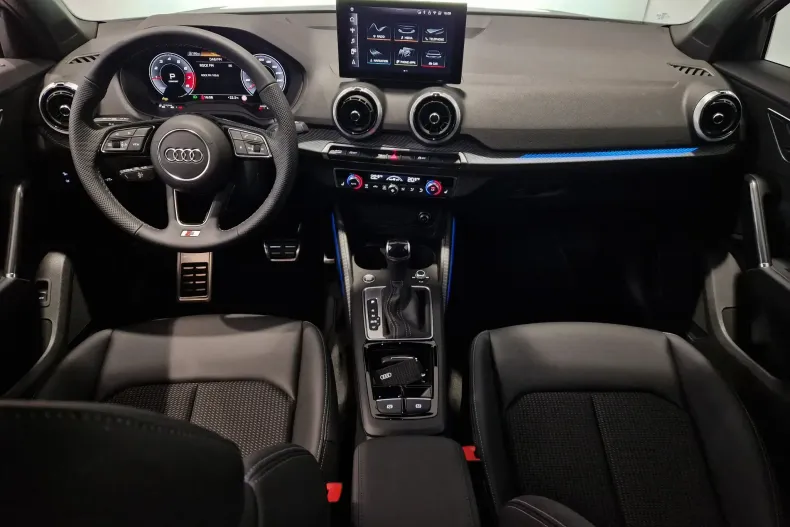 Audi Q2 din 2025 cu 5.000 km - oferta AUD129687 - foto 12