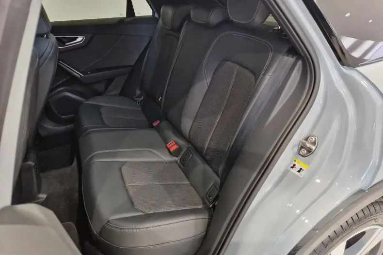 Audi Q2 din 2025 cu 5.000 km - oferta AUD129687 - foto 14