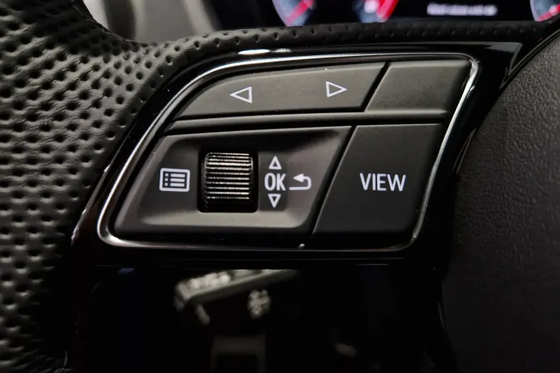 Audi Q2 din 2025 cu 5.000 km - oferta AUD129687 - foto 18