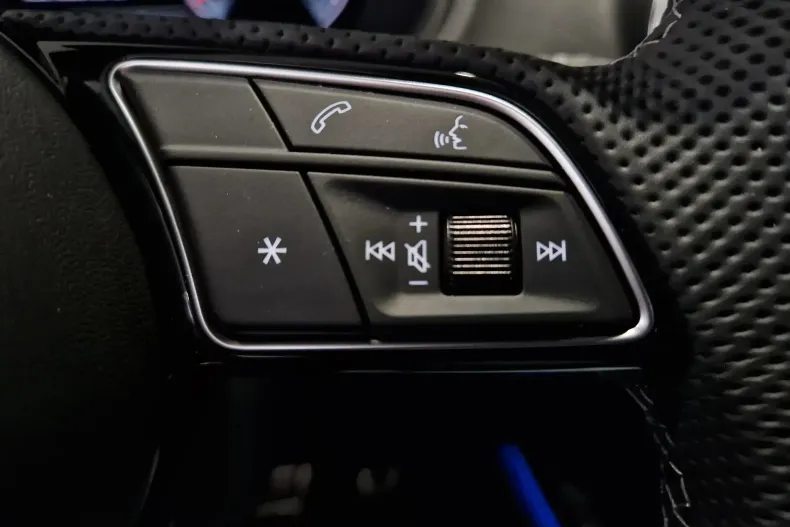 Audi Q2 din 2025 cu 5.000 km - oferta AUD129687 - foto 19