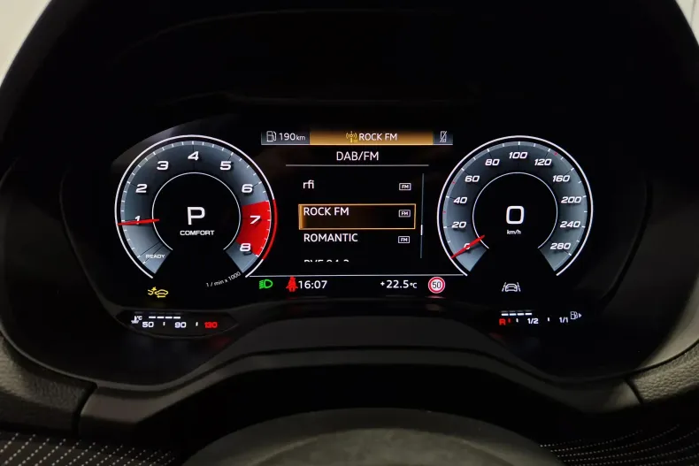 Audi Q2 din 2025 cu 5.000 km - oferta AUD129687 - foto 20