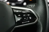 Volkswagen Touareg din 2021 cu 54.585 km - oferta VOL129691 - foto 19