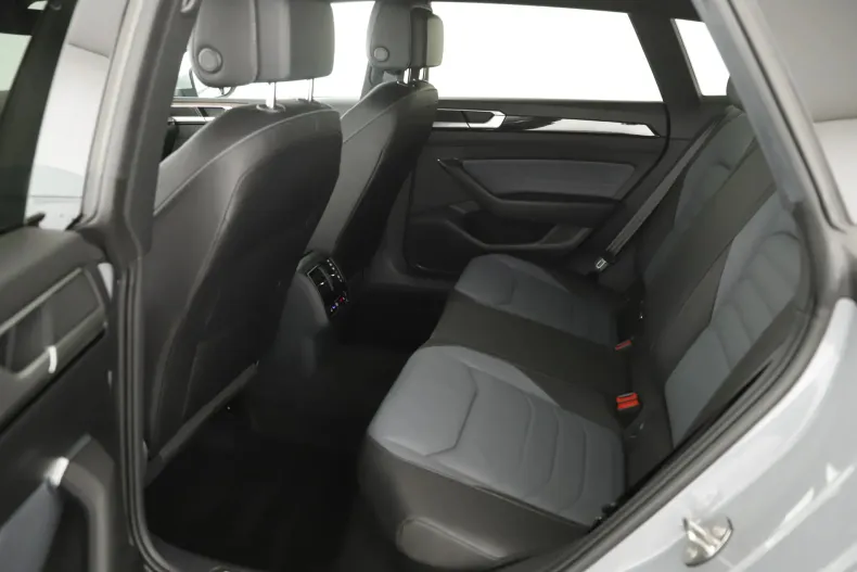 Volkswagen Arteon din 2022 cu 10.068 km - oferta VOL129692 - foto 14