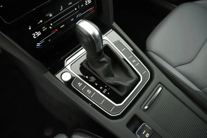 Volkswagen Arteon din 2022 cu 10.068 km - oferta VOL129692 - foto 16