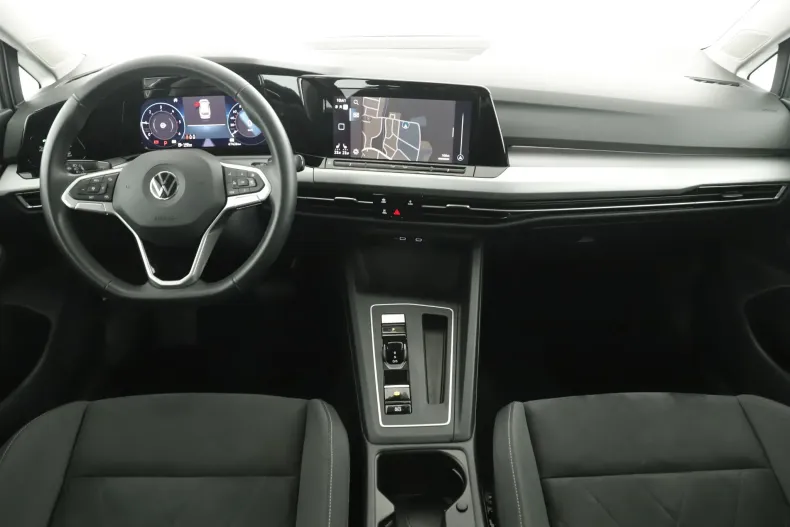 Volkswagen Golf din 2021 cu 47.424 km - oferta VOL129703 - foto 12