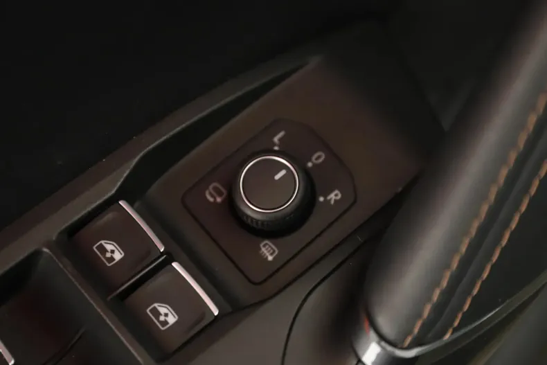 Cupra Formentor din 2022 cu 25.585 km - oferta CUP129704 - foto 25