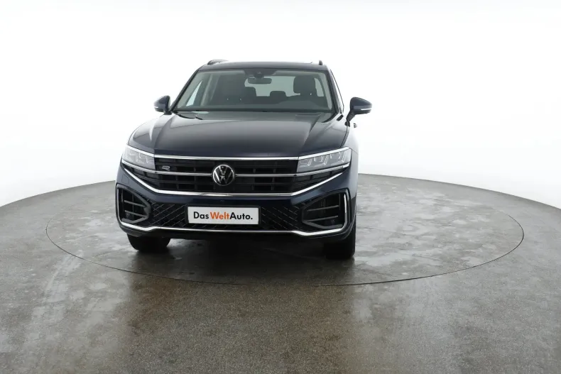 Volkswagen Touareg din 2023 cu 46.907 km - oferta VOL129717 - foto 4