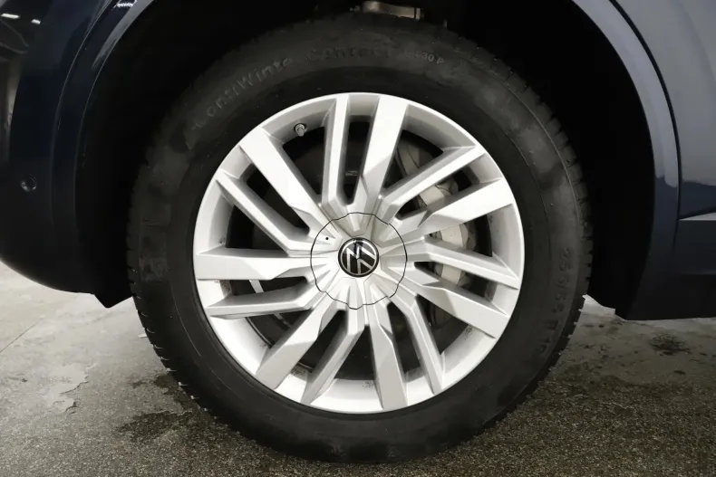 Volkswagen Touareg din 2023 cu 46.907 km - oferta VOL129717 - foto 10