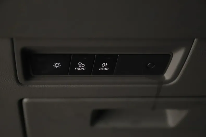 Volkswagen Touareg din 2023 cu 46.907 km - oferta VOL129717 - foto 20