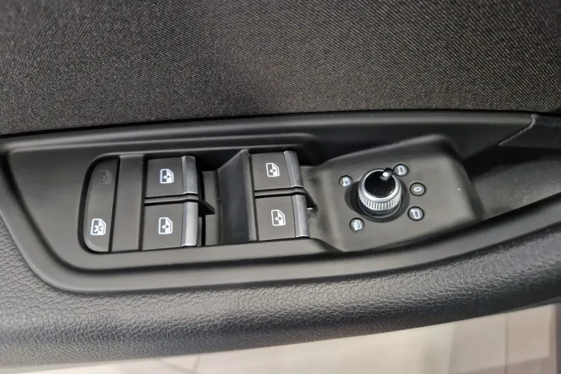 Audi A4 Allroad din 2021 cu 79.037 km - oferta AUD129723 - foto 14