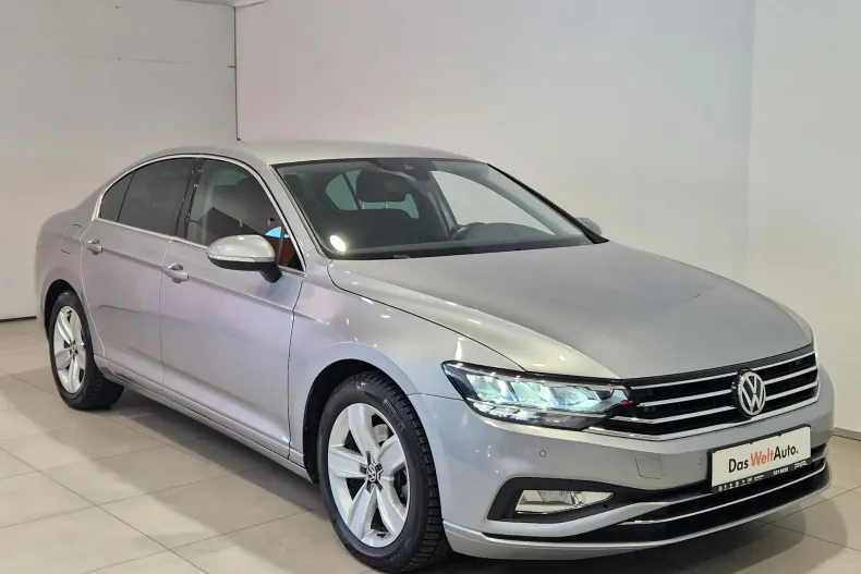 Volkswagen Passat din 2019 cu 56.019 km - oferta VOL129728 - foto 5