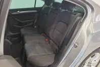 Volkswagen Passat din 2019 cu 56.019 km - oferta VOL129728 - foto 14