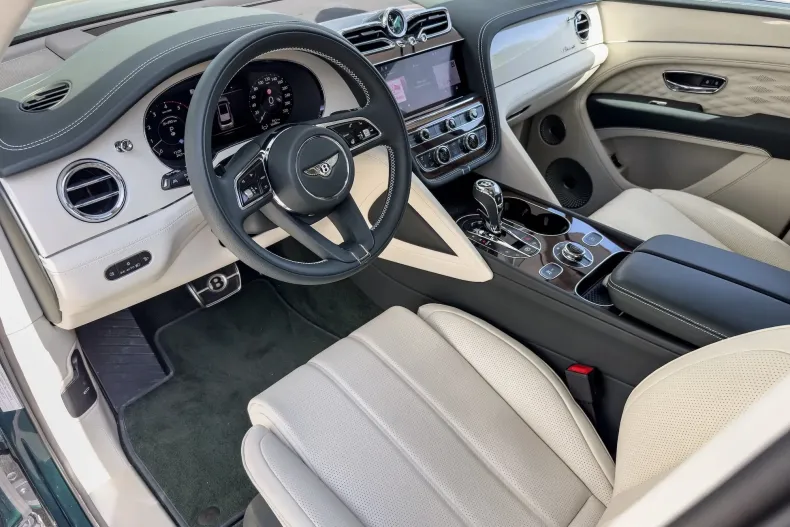 Bentley Bentayga din 2024 cu 16.500 km - oferta BEN129729 - foto 8