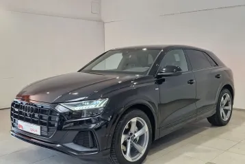 Audi Q8 din 2024 - oferta AUD129730
