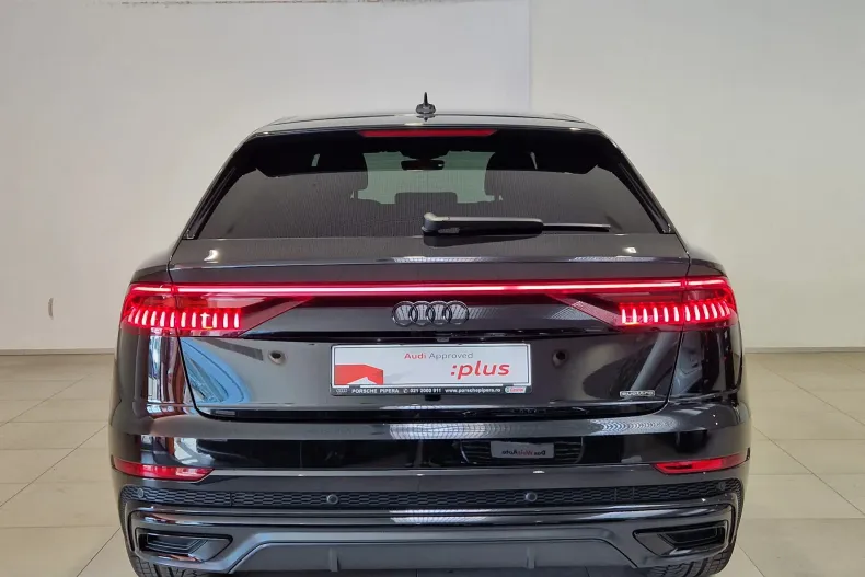 Audi Q8 din 2024 cu 15.631 km - oferta AUD129730 - foto 8