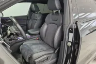 Audi Q8 din 2024 cu 15.631 km - oferta AUD129730 - foto 11