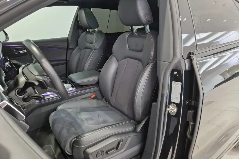 Audi Q8 din 2024 cu 15.631 km - oferta AUD129730 - foto 11