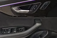 Audi Q8 din 2024 cu 15.631 km - oferta AUD129730 - foto 17