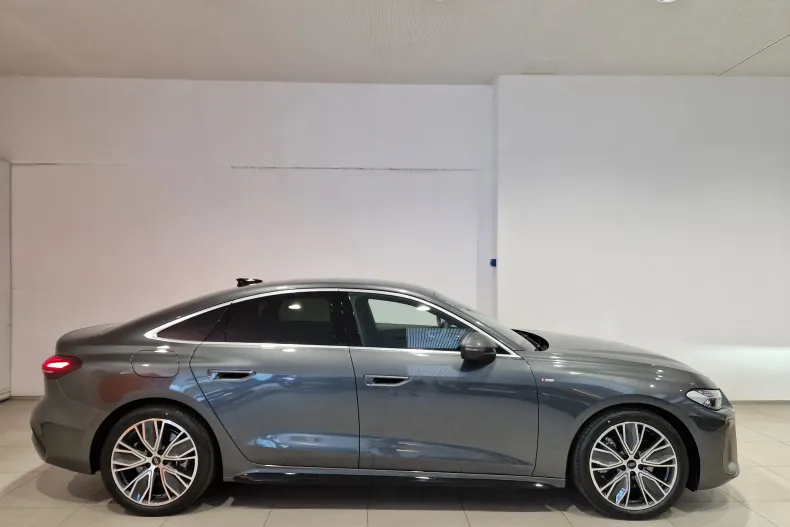 Audi A5 din 2025 cu 5.000 km - oferta AUD129733 - foto 6