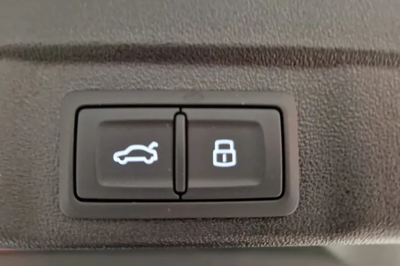 Audi A5 din 2025 cu 5.000 km - oferta AUD129733 - foto 32