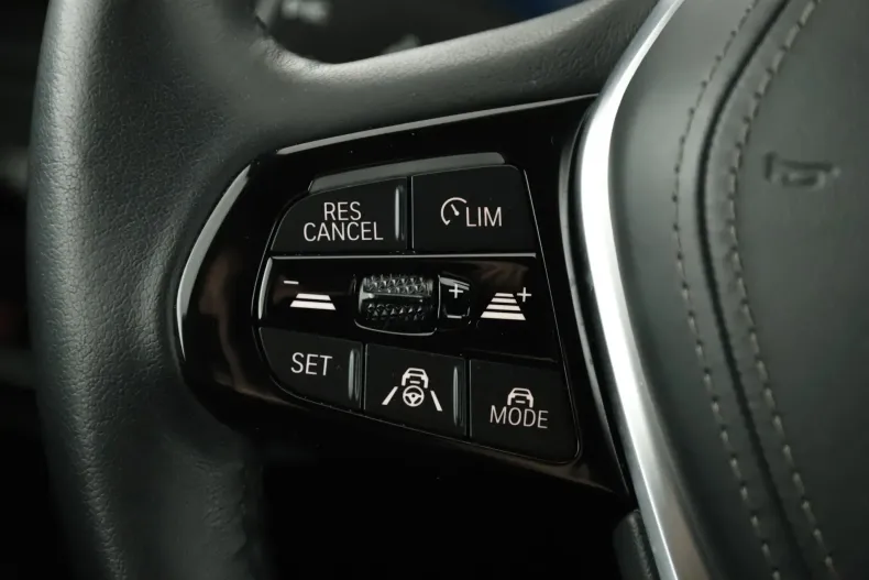 BMW Seria 5 din 2022 cu 100.688 km - oferta BMW129735 - foto 16