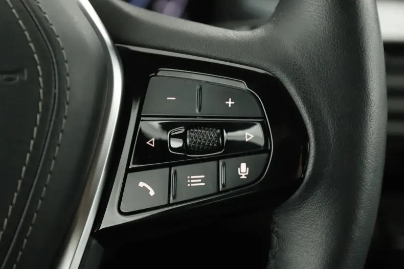 BMW Seria 5 din 2022 cu 100.688 km - oferta BMW129735 - foto 17