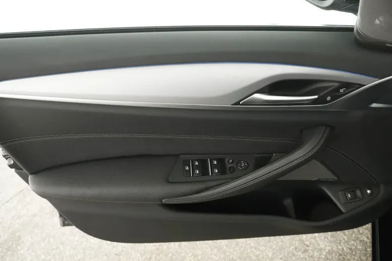 BMW Seria 5 din 2022 cu 100.688 km - oferta BMW129735 - foto 19