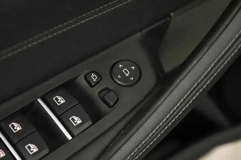 BMW Seria 5 din 2022 cu 100.688 km - oferta BMW129735 - foto 20