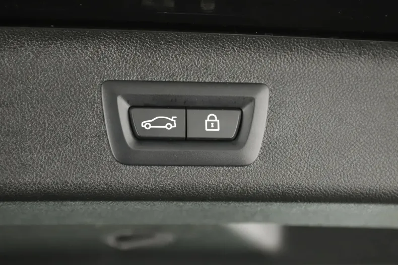 BMW Seria 5 din 2022 cu 100.688 km - oferta BMW129735 - foto 30