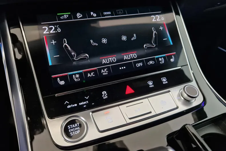 Audi Q8 din 2024 cu 11.156 km - oferta AUD129736 - foto 32