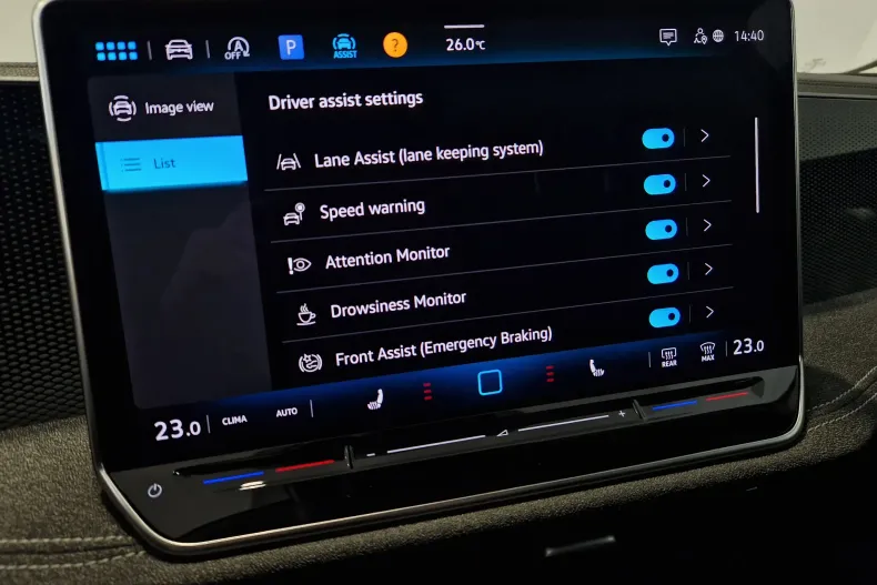 Volkswagen Passat din 2024 cu 10.848 km - oferta VOL129740 - foto 21