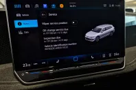 Volkswagen Passat din 2024 cu 10.848 km - oferta VOL129740 - foto 24