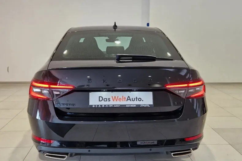 Skoda Superb din 2023 cu 8.070 km - oferta SKO129748 - foto 8