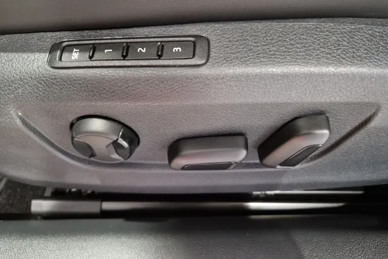 Skoda Superb din 2023 cu 8.070 km - oferta SKO129748 - foto 16