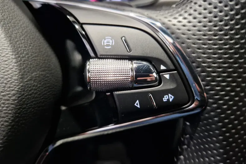 Skoda Superb din 2023 cu 8.070 km - oferta SKO129748 - foto 19