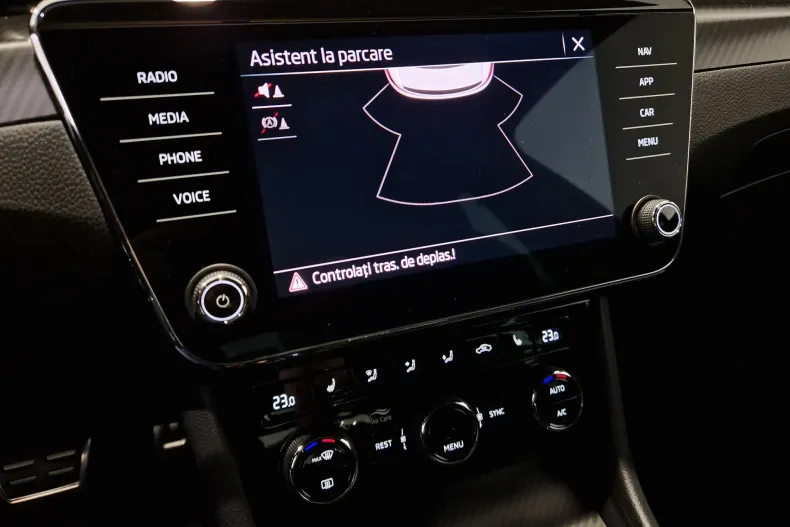 Skoda Superb din 2023 cu 8.070 km - oferta SKO129748 - foto 25