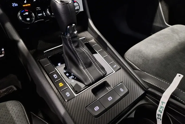 Skoda Superb din 2023 cu 8.070 km - oferta SKO129748 - foto 27