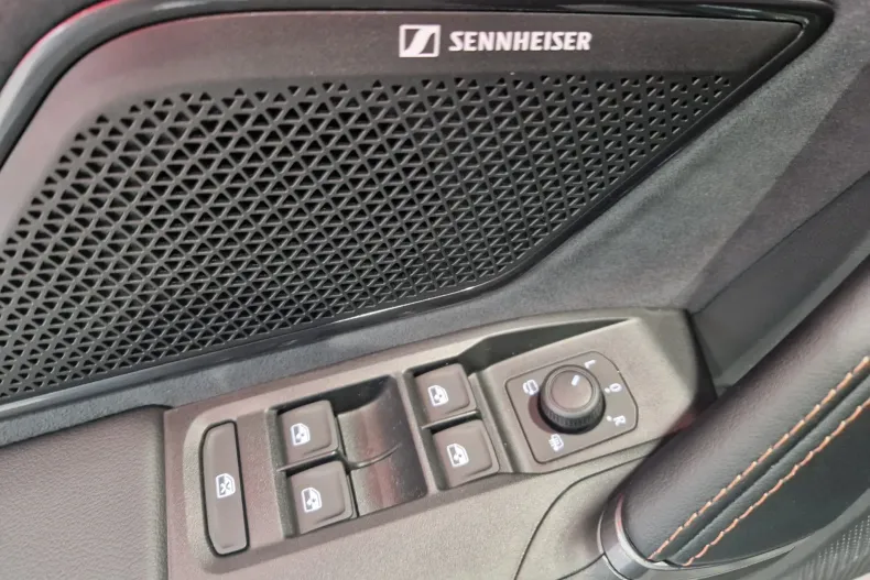 Cupra Formentor din 2025 cu 5.000 km - oferta CUP129750 - foto 15