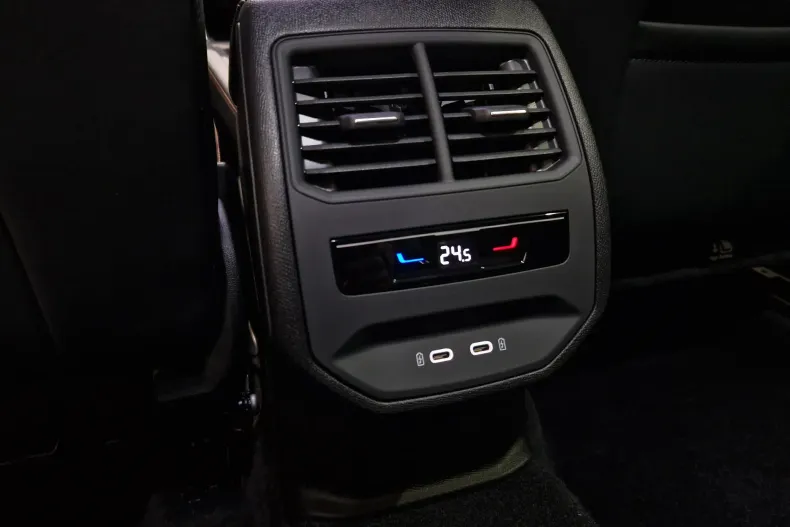 Cupra Formentor din 2025 cu 5.000 km - oferta CUP129750 - foto 31