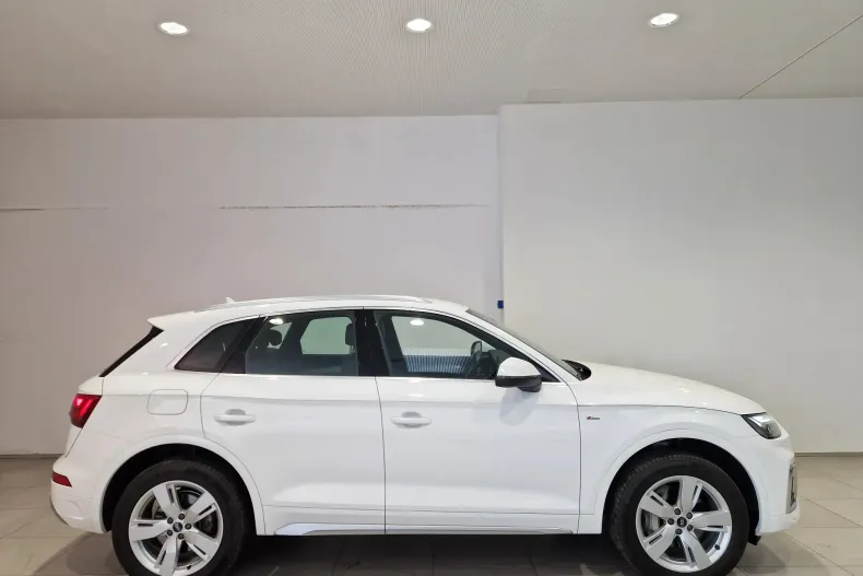 Audi Q5 din 2021 cu 46.910 km - oferta AUD129754 - foto 6