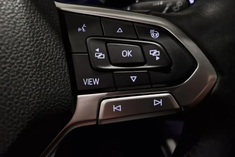 Volkswagen Golf din 2020 cu 58.800 km - oferta VOL129756 - foto 18