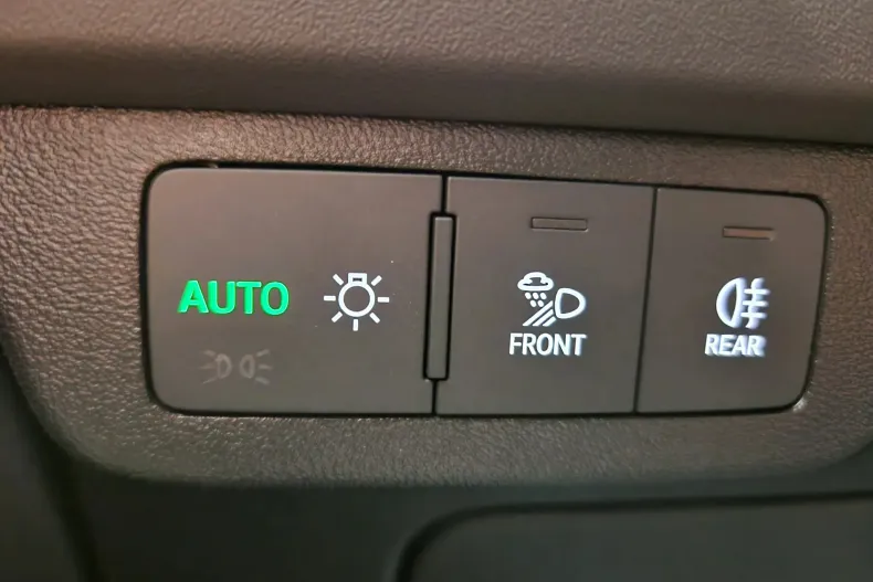 Audi Q4 din 2025 cu 5.000 km - oferta AUD129757 - foto 16